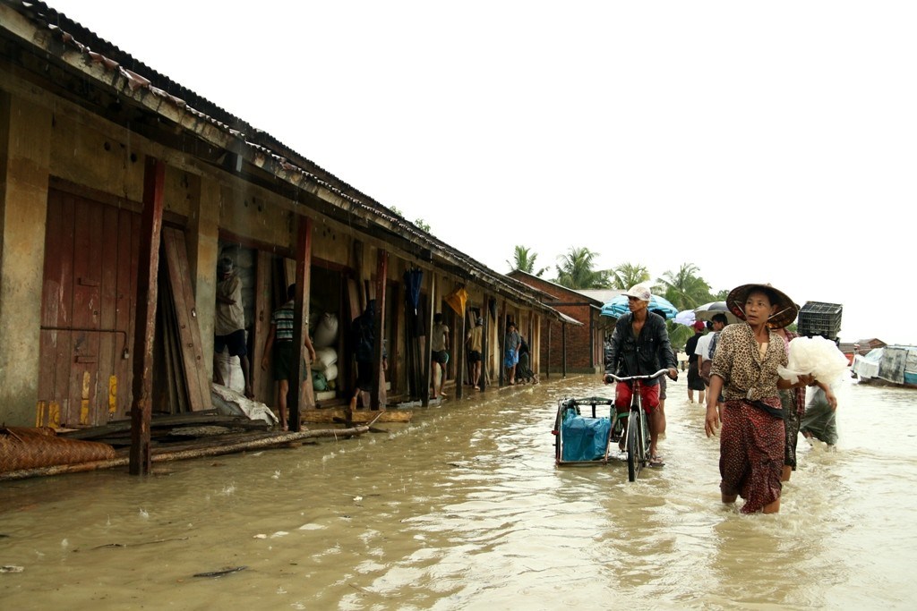 Klimaflygtninge flygter fra oversvømmelser